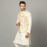 Men's Silk Blend Kurta Pyjama with Stylish Embroidered Ethnic Jacket