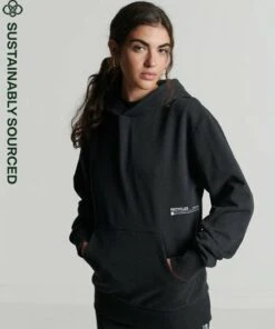 SUPERDRY Recycled Micro Mid Hoodie Flake Marl -Superdry Studios upload9223368955665943694 1